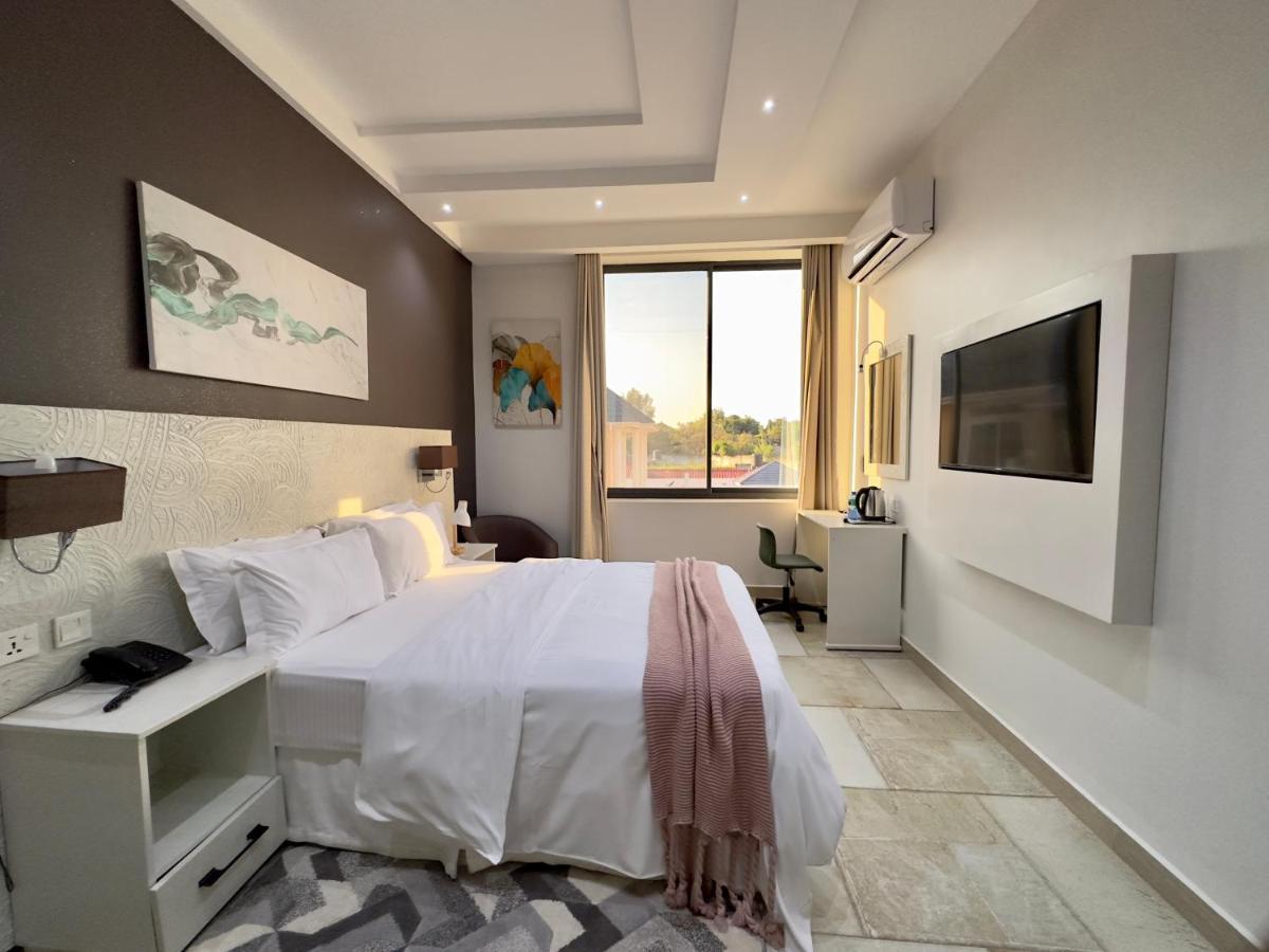 Yayo Masaki Hotel Dar es Salaam Bagian luar foto